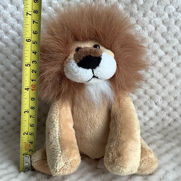 Hudson Bay Exclusive Animal Adventure Plush Lion Stuffed Animal Toy - Picture 10 of 10
